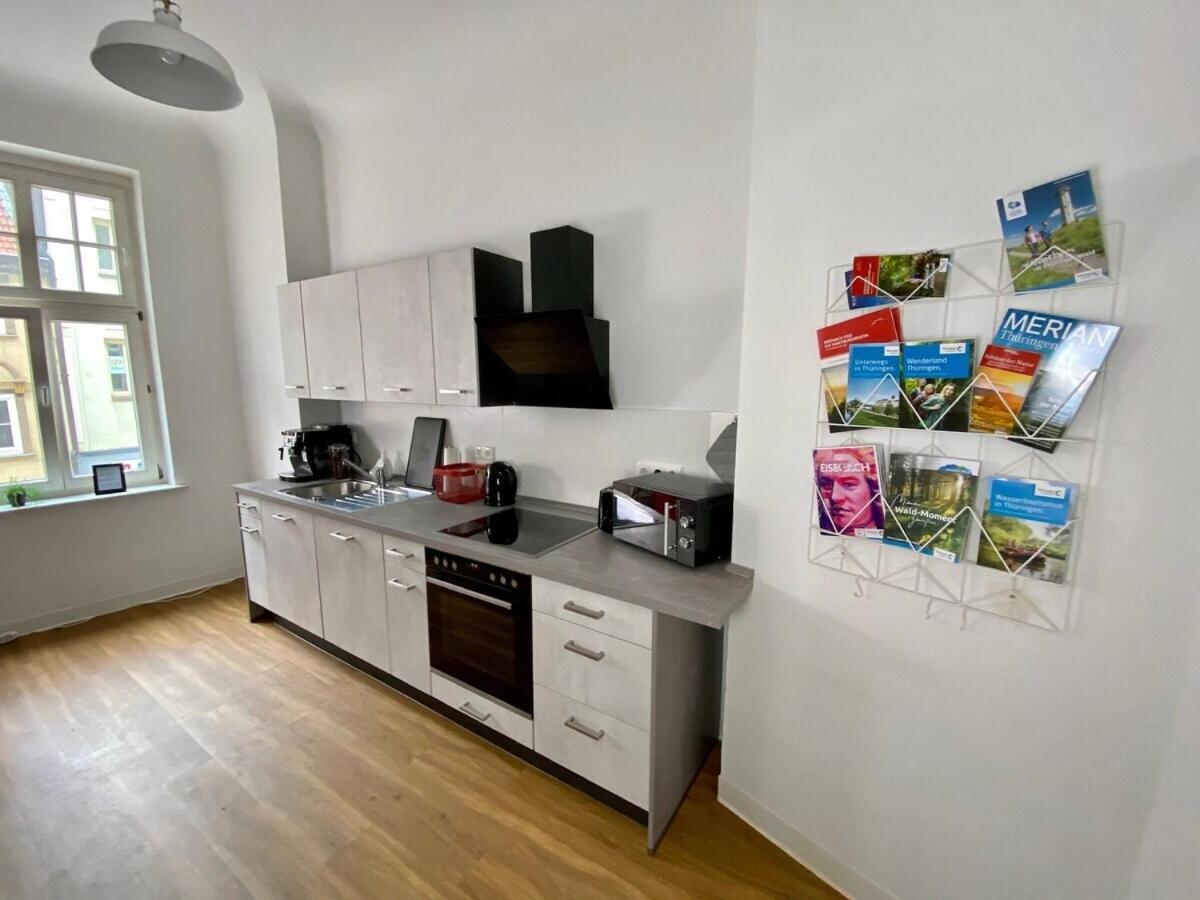 Апартаменты Discovair Eisenach -Karlstrasse- Fussgaengerzone Mit Netflix Экстерьер фото