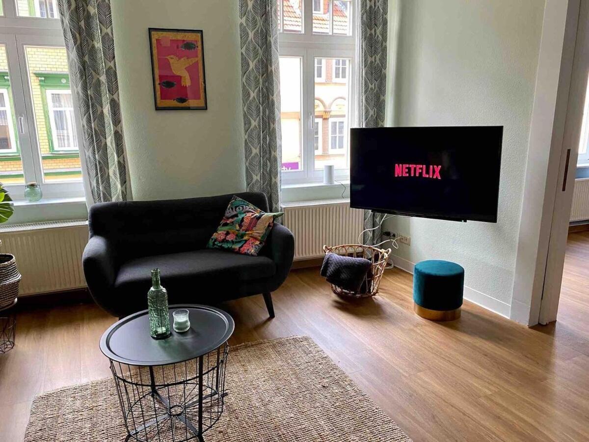 Апартаменты Discovair Eisenach -Karlstrasse- Fussgaengerzone Mit Netflix Экстерьер фото