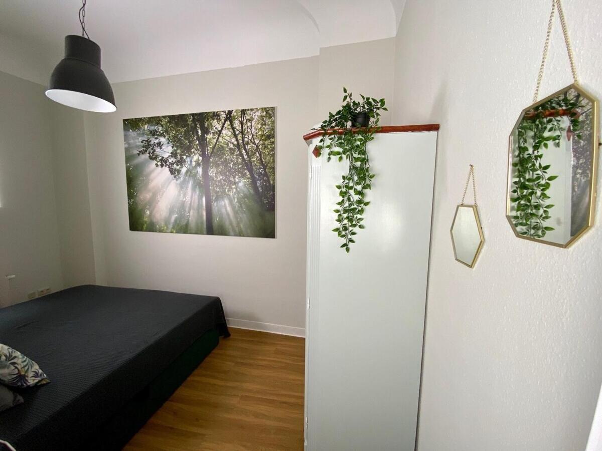 Апартаменты Discovair Eisenach -Karlstrasse- Fussgaengerzone Mit Netflix Экстерьер фото