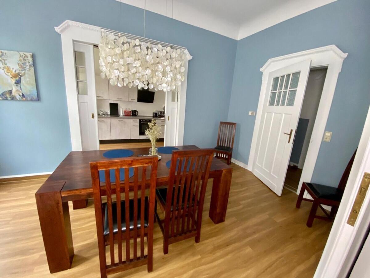 Апартаменты Discovair Eisenach -Karlstrasse- Fussgaengerzone Mit Netflix Экстерьер фото